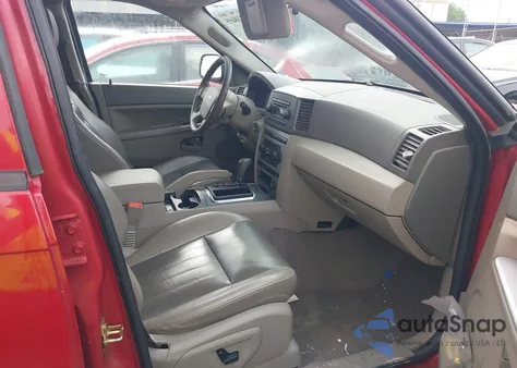 2005 Jeep Grand Cherokee Laredo z USA, uszkodzony, nr VIN 1J4HS48N65C656708